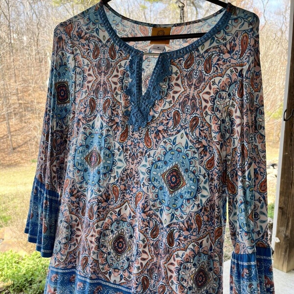 Ruby Red Round-Neck Top Embellished Shirt Pullover LongSleeves Size Medium